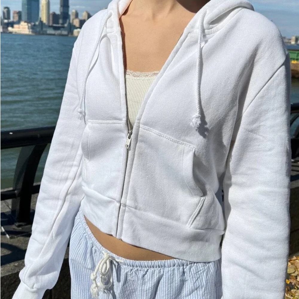 Brandy Melville Cropped Zip Up Hoodie